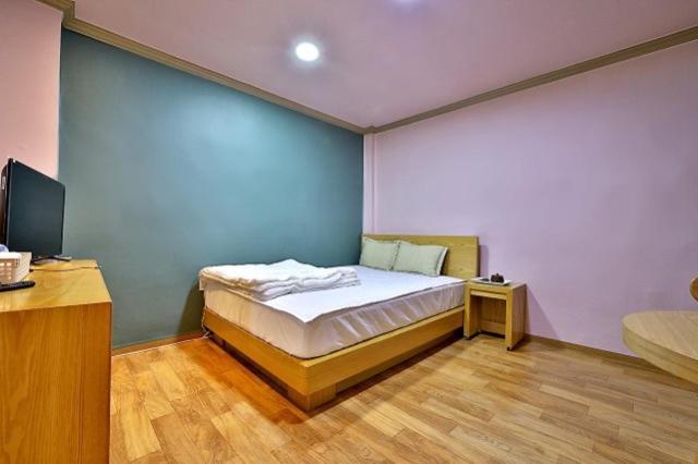 Daegu Bisan-Dong Villa Motel Værelse billede